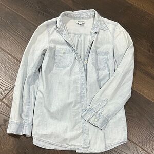 Old Navy Light Blue Button-Up Shirt